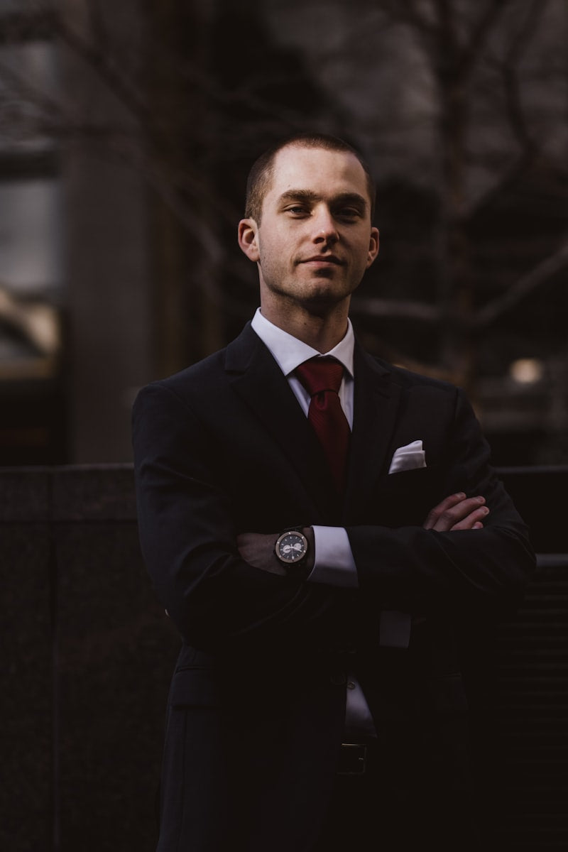 Structured Single-Breasted Blazer